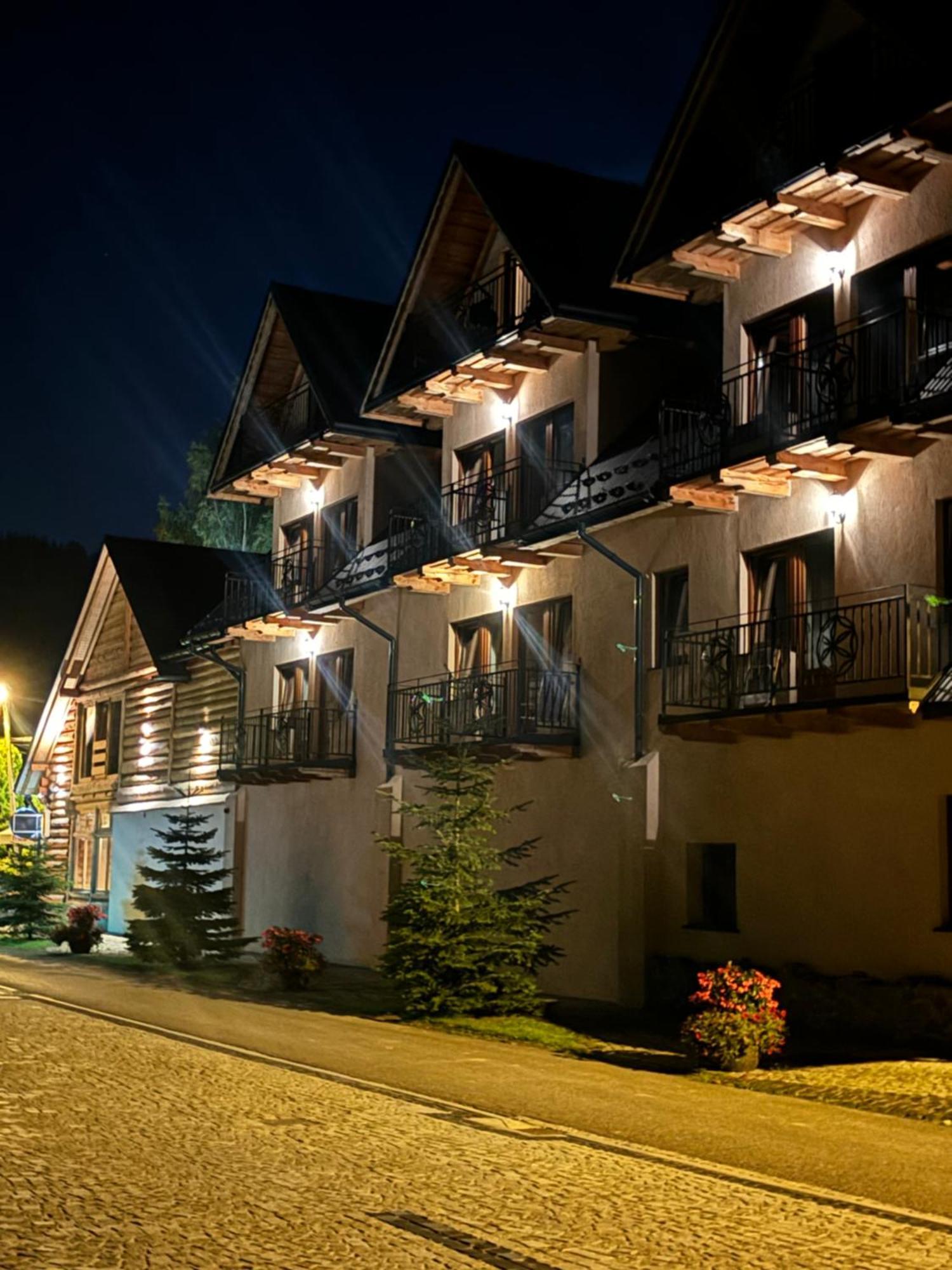 Zajazd Bialczanski Dom Wypoczynkowy Restauracja Bialka Tatrzanska Exteriör bild