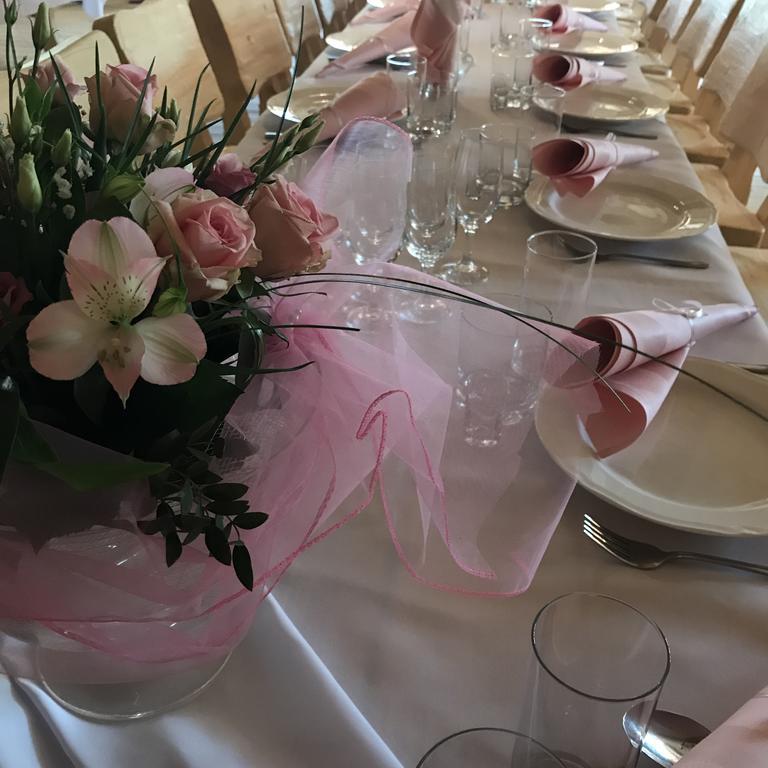 Zajazd Bialczanski Dom Wypoczynkowy Restauracja Bialka Tatrzanska Exteriör bild